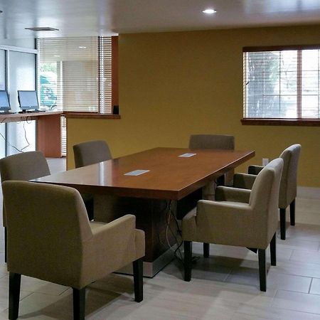 Country Inn & Suites By Radisson, Delta Park North Portland Ngoại thất bức ảnh