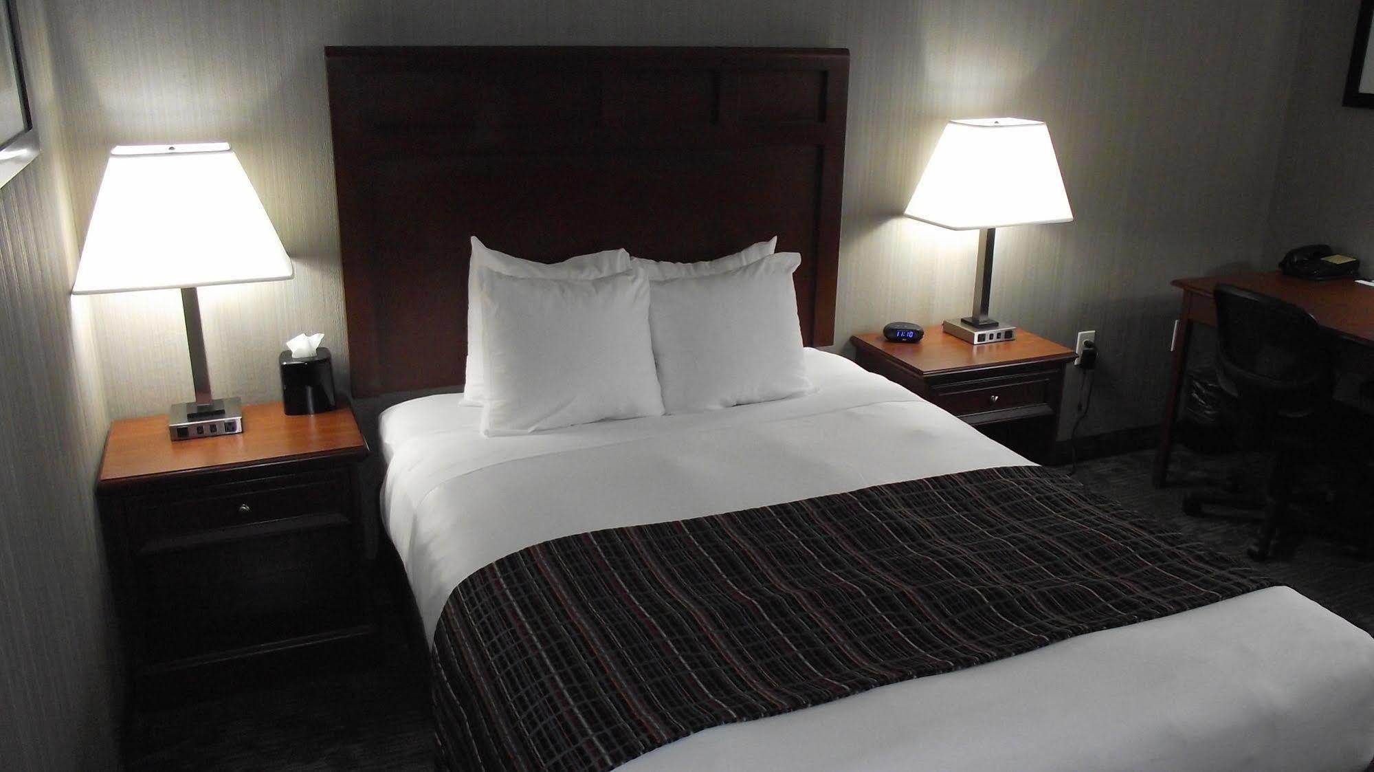 Country Inn & Suites By Radisson, Delta Park North Portland Ngoại thất bức ảnh